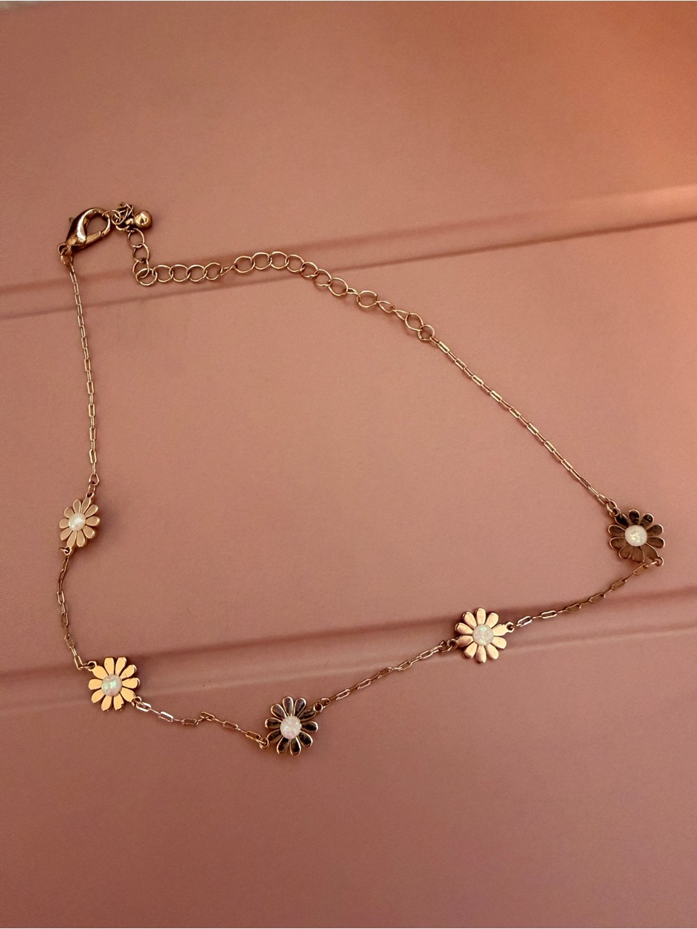 Altar'd State Gold Daisy Link Necklace NEVER WORN